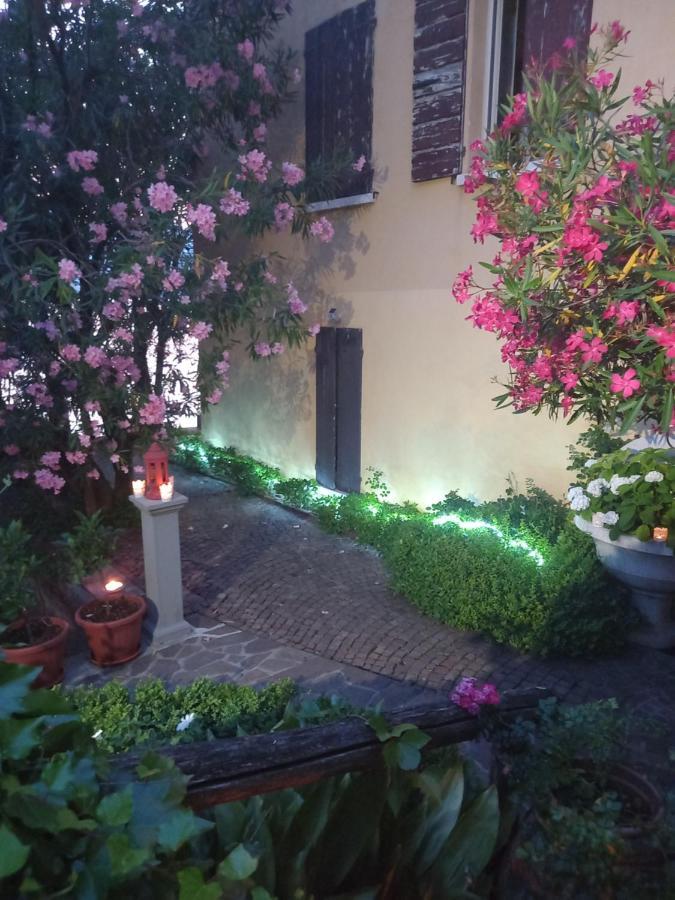 L'Oleandro Sul Lago D'Iseo B&B Сульцано Экстерьер фото